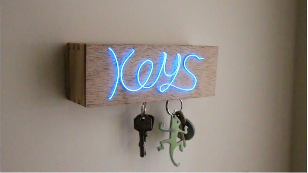 D.I.Y Illuminated Magnetic Key Holder! by Andy Elliott Craft & Creations (4 years ago)