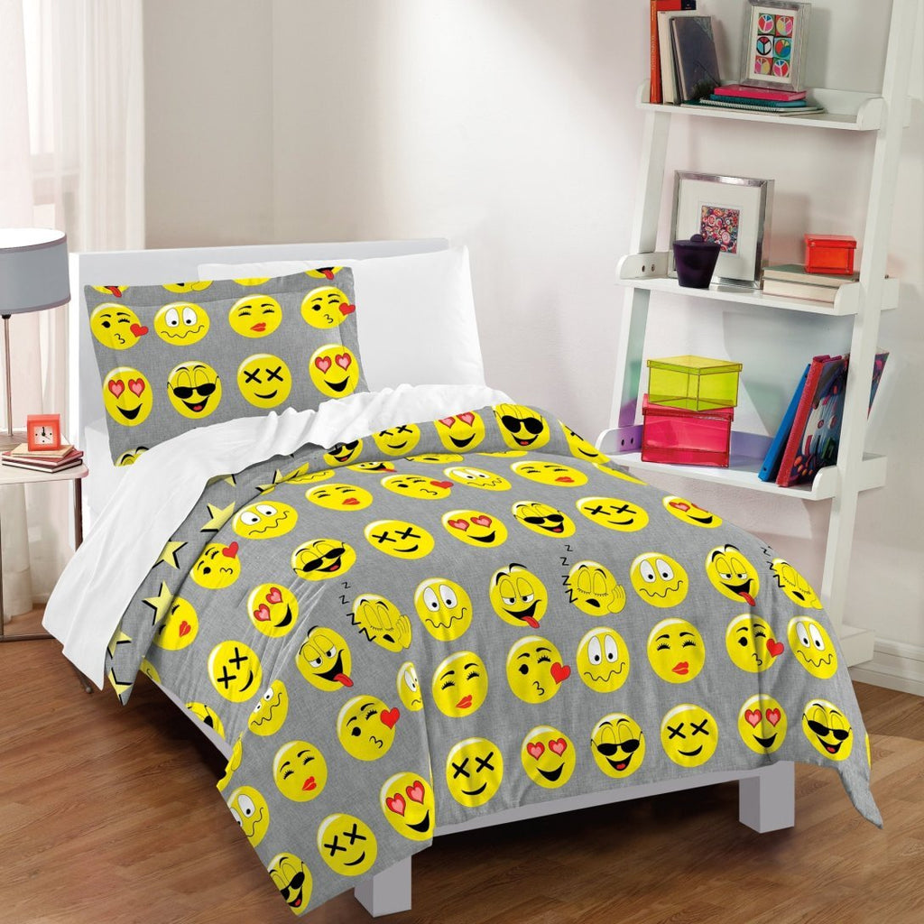 Delicious Emoji Comforter Set