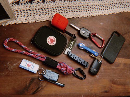 submitted by MasonAirPod Case with strap. Full Protective Cover...