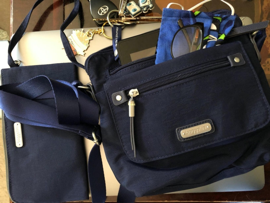 Baggallini Crossbody w/ RFID-Blocking Wristlet Just $30 Shipped (Regularly $68)