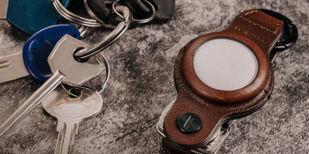 Organize your kit in style with the leather AirTag and KeySmart holder at $35 (30% off)