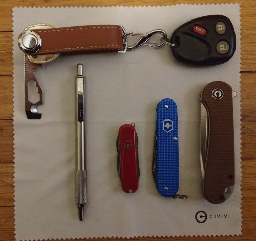submitted by RyanCivivi Elementum Brown Micarta
Victorinox...